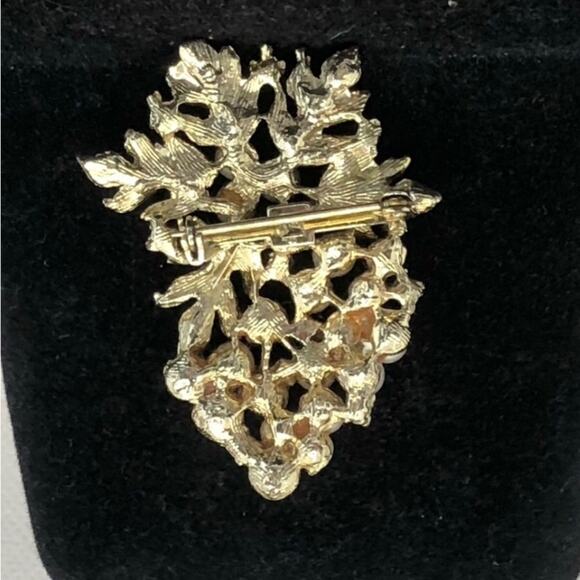 Vintage Mid-Century Amber Aurora Borealis Spray Brooch Pearl Flower Gold-Tone - Picture 7 of 7